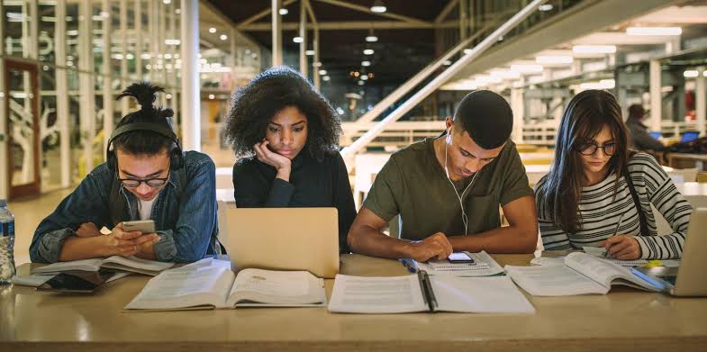 Complete Guide to Online Learning in 2026: Tools, Strategies, and Success